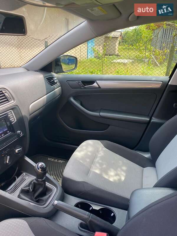 Седан Volkswagen Jetta 2017 в Тячеві