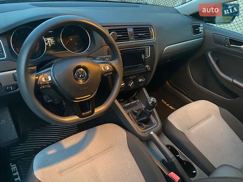 Седан Volkswagen Jetta 2017 в Тячеві