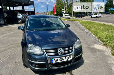 Седан Volkswagen Jetta 2009 в Киеве