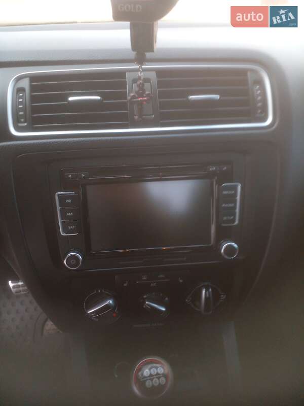 Седан Volkswagen Jetta 2014 в Подольске