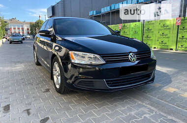 Седан Volkswagen Jetta 2012 в Житомирі