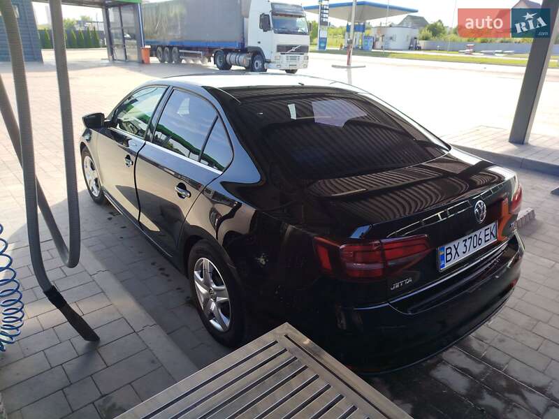 Седан Volkswagen Jetta 2016 в Каменец-Подольском