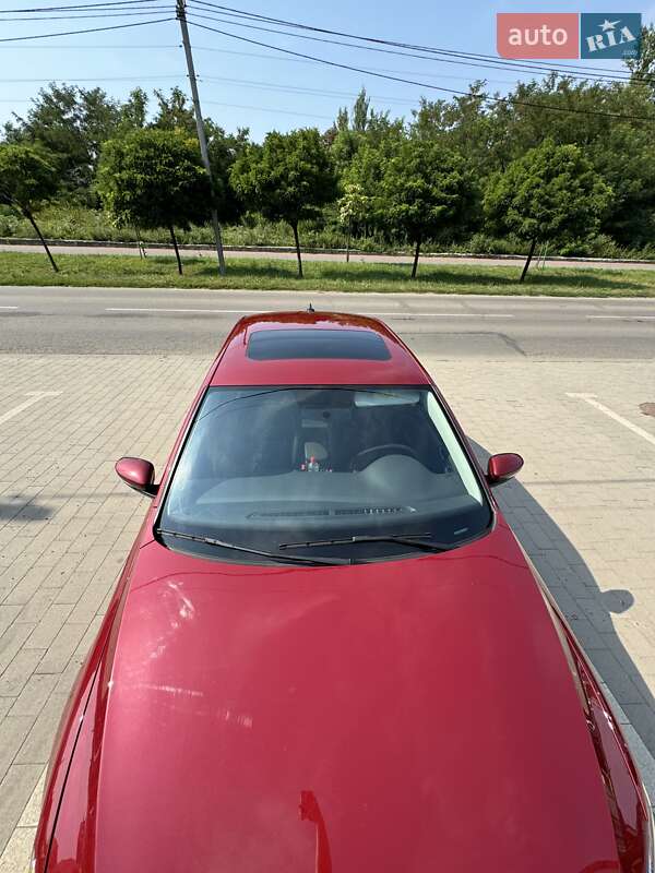 Седан Volkswagen Jetta 2017 в Ужгороде