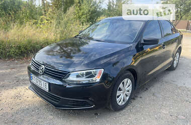 Седан Volkswagen Jetta 2013 в Ивано-Франковске