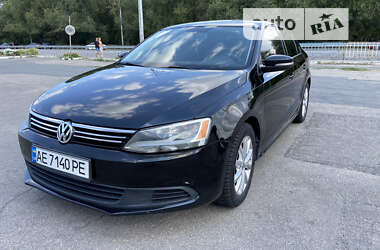 Седан Volkswagen Jetta 2013 в Днепре