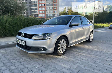 Седан Volkswagen Jetta 2012 в Львове