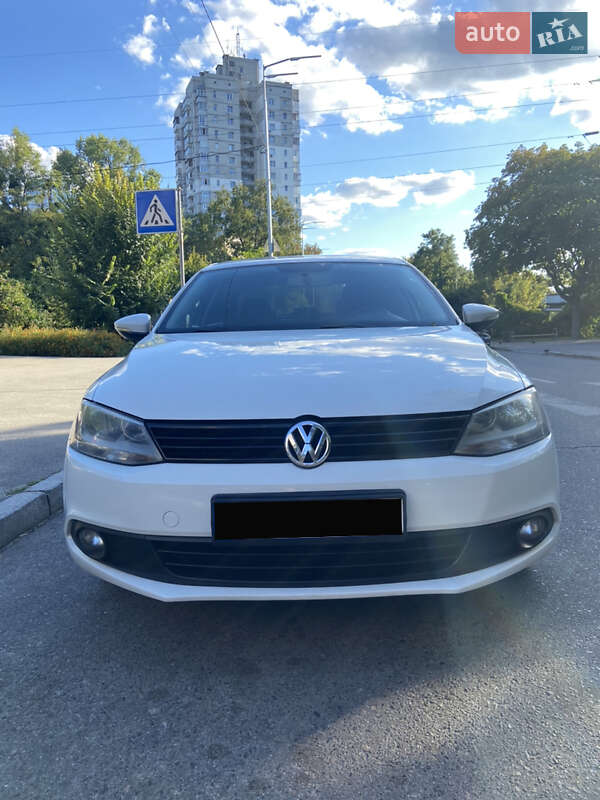 Седан Volkswagen Jetta 2014 в Умані фото 2 Седан Volkswagen Jetta 2014 в Умані