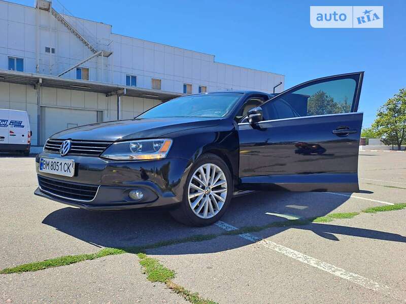 Седан Volkswagen Jetta 2014 в Николаеве