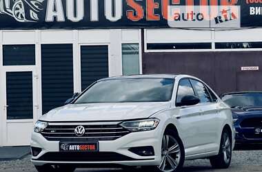 Седан Volkswagen Jetta 2018 в Харкові