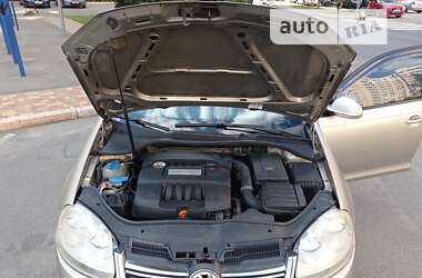 Седан Volkswagen Jetta 2007 в 
