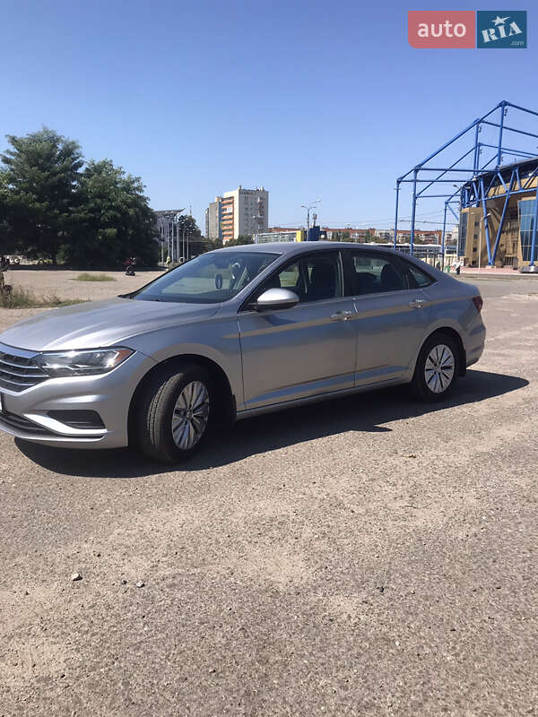 Седан Volkswagen Jetta 2020 в Харькове