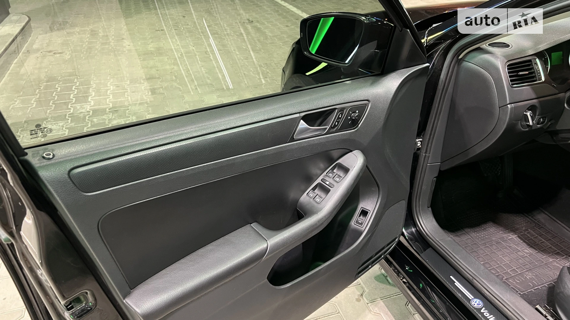 2011 Volkswagen Jetta - мініатюра 10