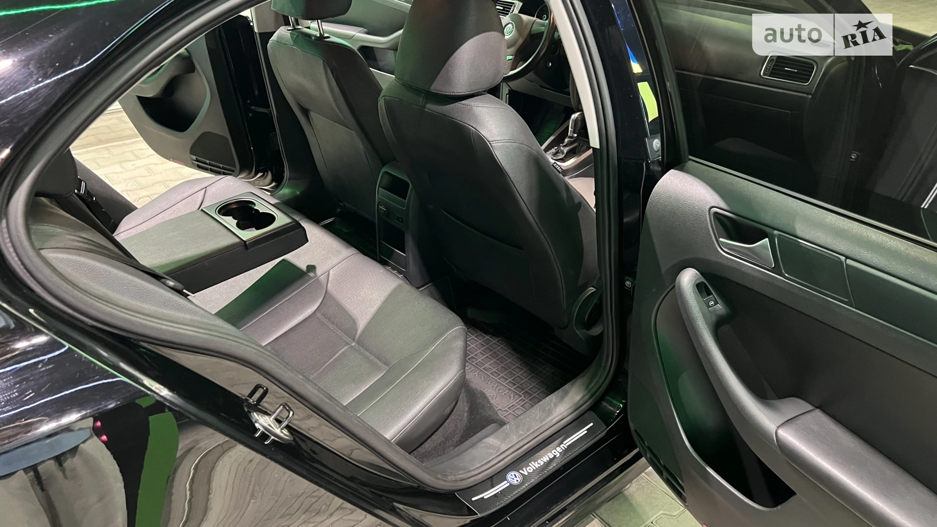 2011 Volkswagen Jetta - мініатюра 15