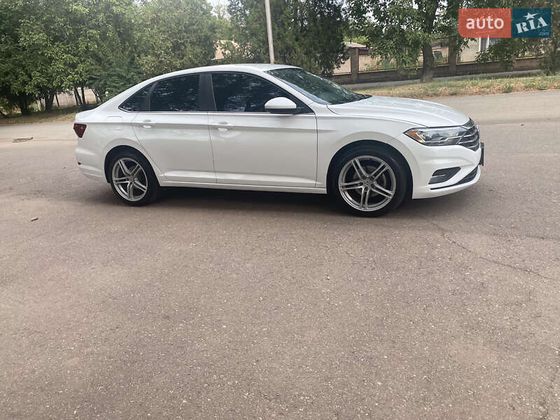 Седан Volkswagen Jetta 2018 в Кривом Роге фото 12 Седан Volkswagen Jetta 2018 в Кривом Роге