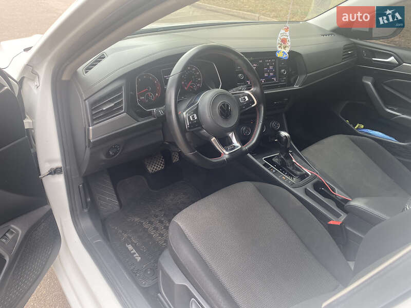 Седан Volkswagen Jetta 2018 в Кривом Роге фото 16 Седан Volkswagen Jetta 2018 в Кривом Роге
