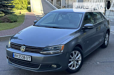 Седан Volkswagen Jetta 2012 в Киеве