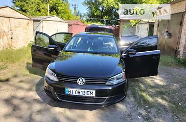 Седан Volkswagen Jetta 2013 в Полтаві