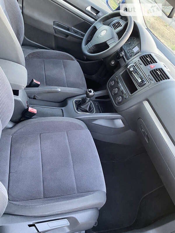 Седан Volkswagen Jetta 2007 в Одесі