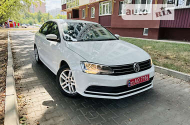 Седан Volkswagen Jetta 2017 в Полтаве