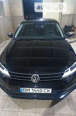 Седан Volkswagen Jetta 2016 в Сумах