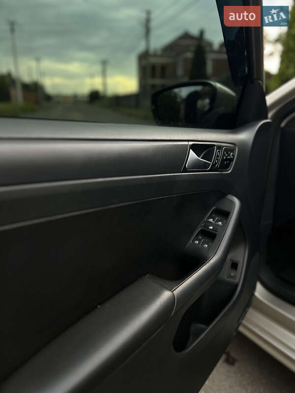 Седан Volkswagen Jetta 2014 в Белой Церкви