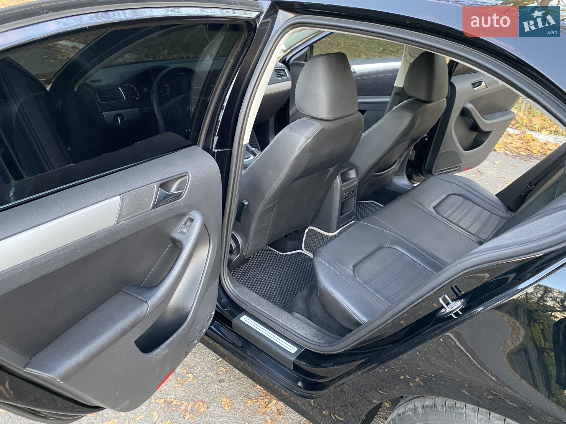2011 Volkswagen Jetta - мініатюра 22