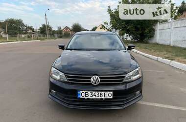 Седан Volkswagen Jetta 2015 в Прилуках