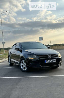 Седан Volkswagen Jetta 2014 в Виннице