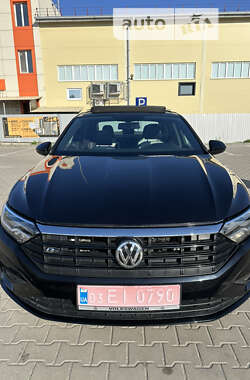 Седан Volkswagen Jetta 2019 в Києві