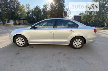 Седан Volkswagen Jetta 2014 в Шостці