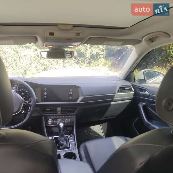 Седан Volkswagen Jetta 2019 в Києві