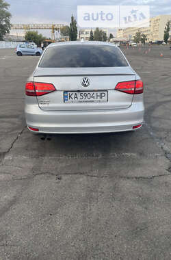 Седан Volkswagen Jetta 2014 в Киеве