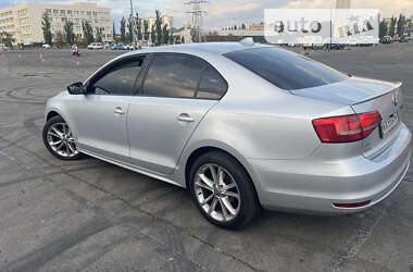 Седан Volkswagen Jetta 2014 в Киеве