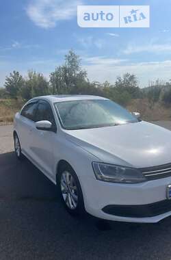 Седан Volkswagen Jetta 2011 в Дніпрі