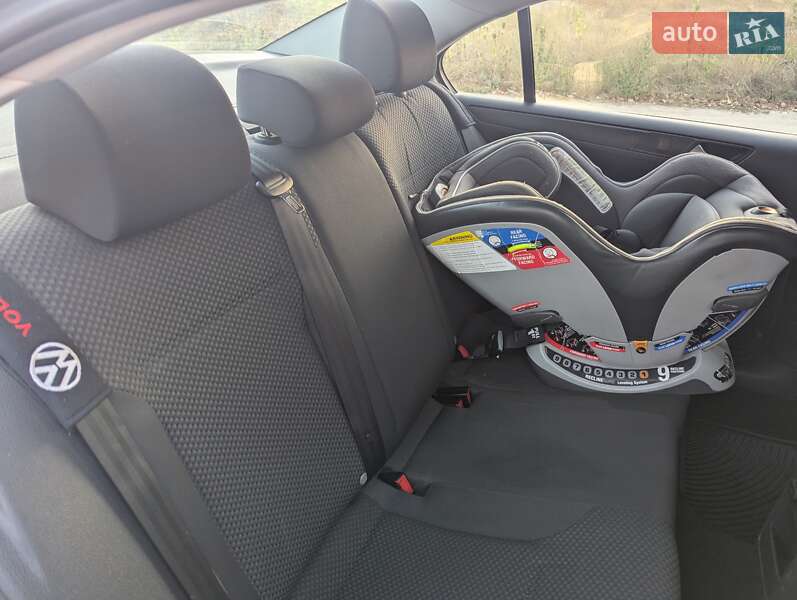 Седан Volkswagen Jetta 2013 в Киеве