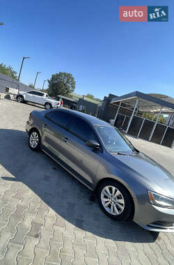 Седан Volkswagen Jetta 2016 в Киеве