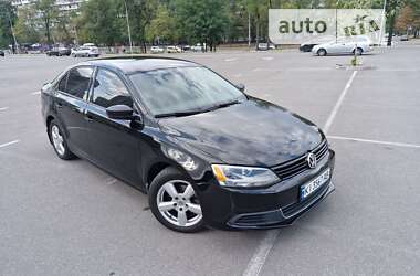 Седан Volkswagen Jetta 2012 в Києві