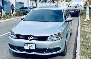 Седан Volkswagen Jetta 2012 в Первомайске