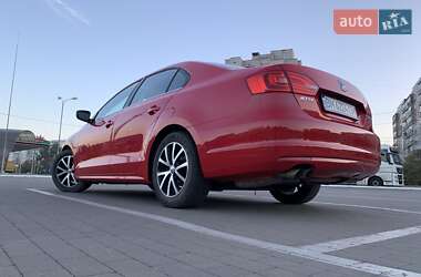 Седан Volkswagen Jetta 2013 в Сумах