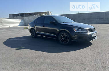 Седан Volkswagen Jetta 2014 в Львове