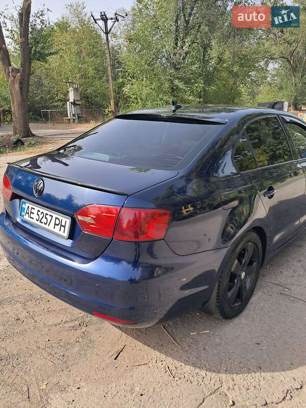 Седан Volkswagen Jetta 2012 в Покрове