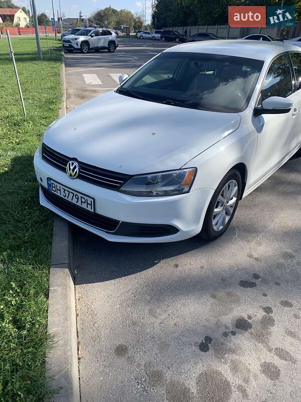 Седан Volkswagen Jetta 2014 в Вінниці