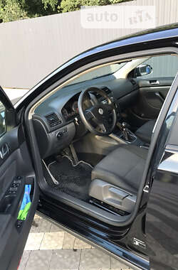 Седан Volkswagen Jetta 2007 в 
