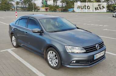 Седан Volkswagen Jetta 2016 в Одессе