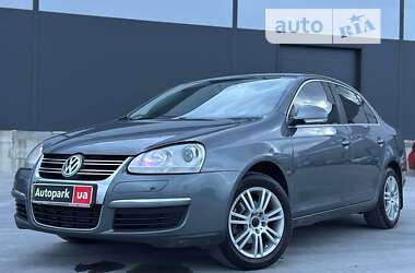 Седан Volkswagen Jetta 2008 в Львове