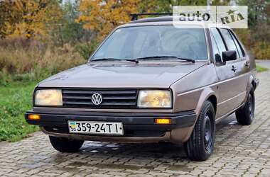 Седан Volkswagen Jetta 1987 в Стрию