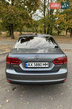 Седан Volkswagen Jetta 2013 в Харькове