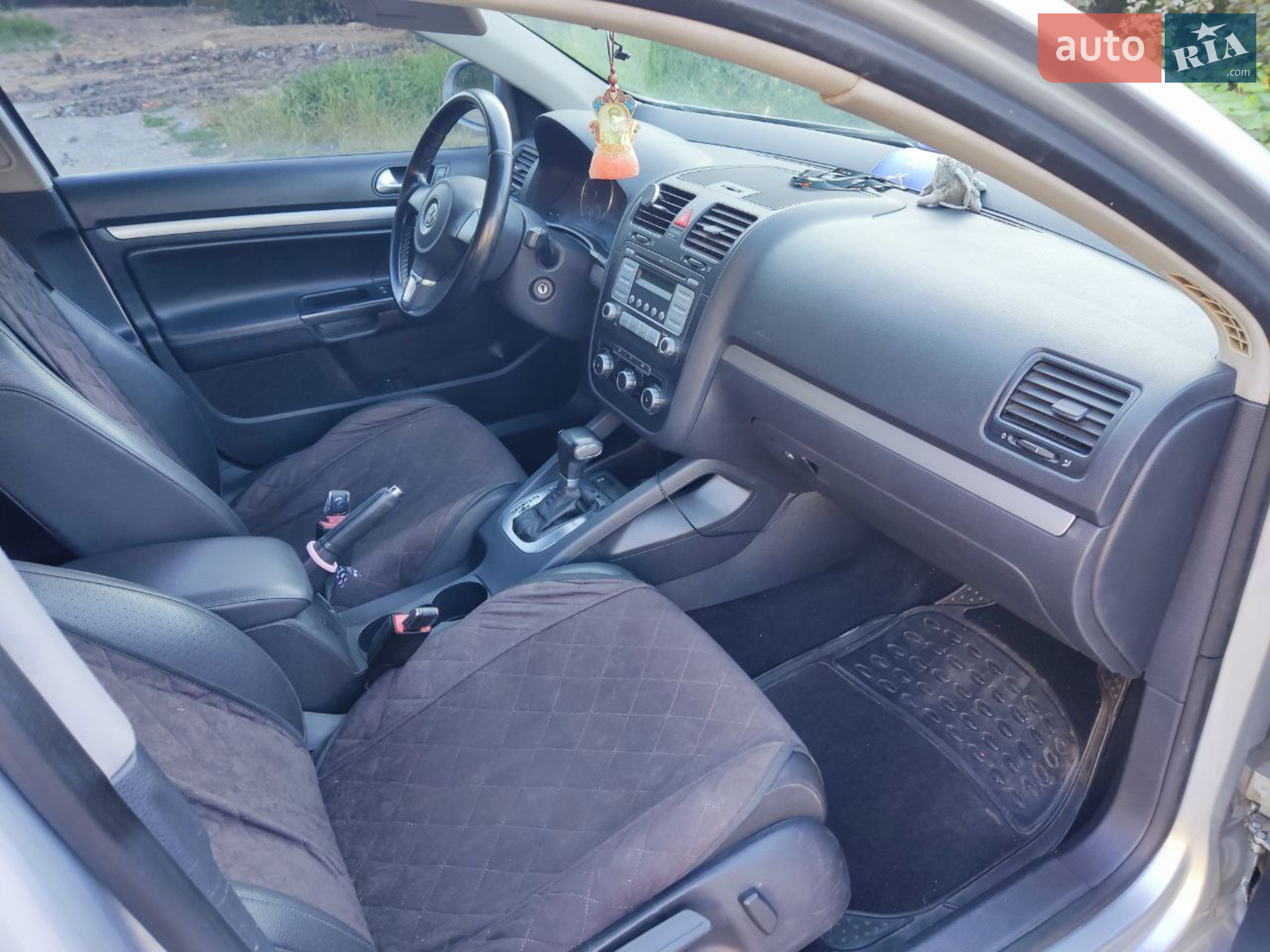 2010 Volkswagen Jetta - мініатюра 2