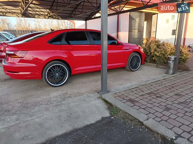 Седан Volkswagen Jetta 2019 в Виноградове