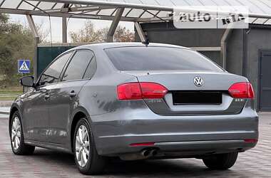 Седан Volkswagen Jetta 2012 в Запорожье